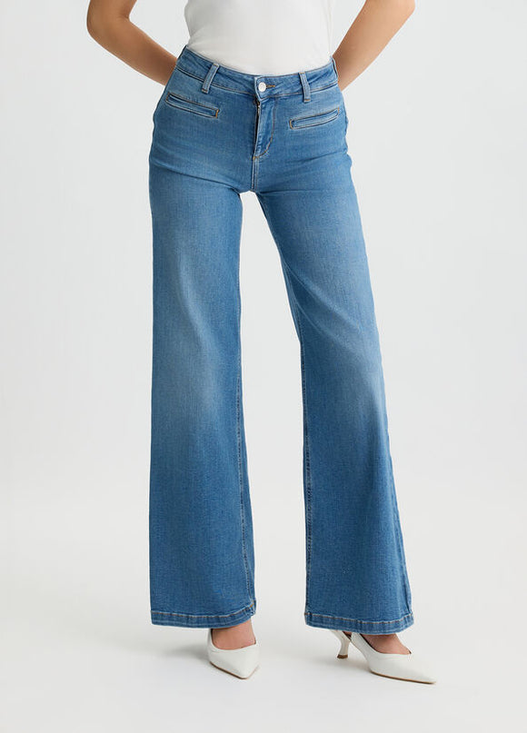 LIUJO B.UP PARFAIT FLARE H.W UA5069 DS015